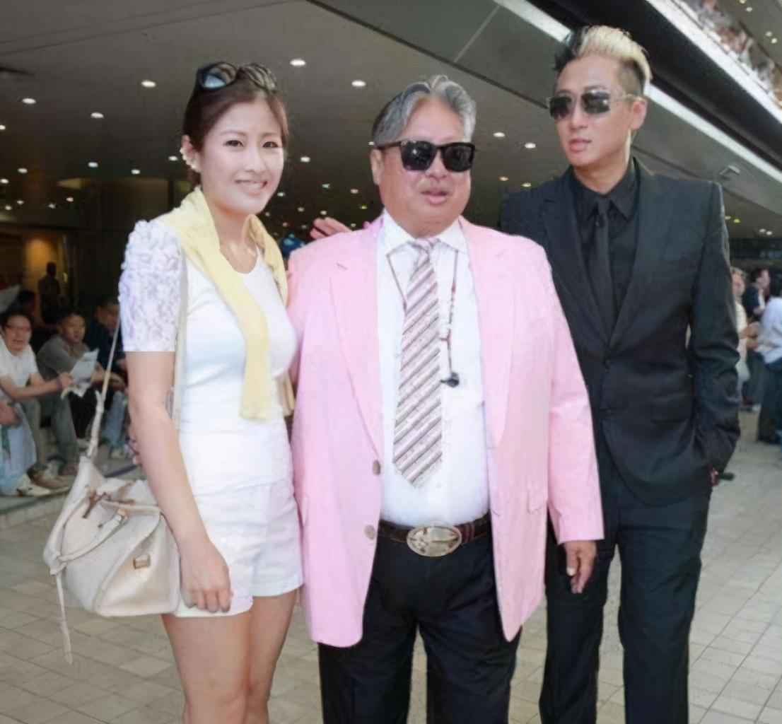 洪金宝35岁儿女还没嫁，声称“世界第一漂亮”，看到照片我信了！