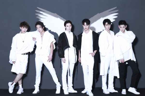 木及少年获赞“新势力榜样团”