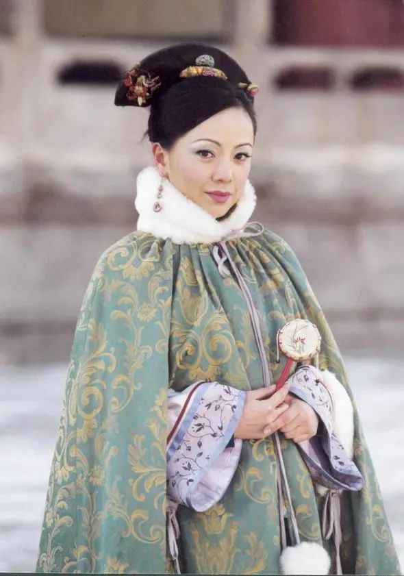捡漏出演《金枝欲孽》大火，情路坎坷，最霸气的妃子却孑然一人