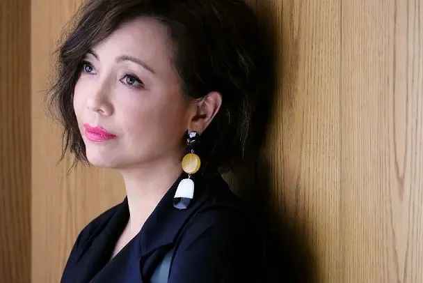 捡漏出演《金枝欲孽》大火，情路坎坷，最霸气的妃子却孑然一人