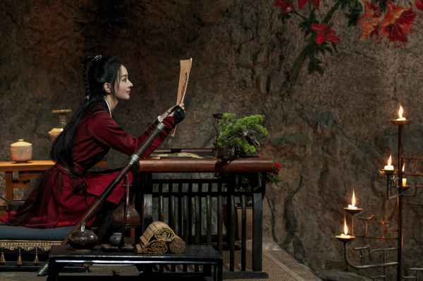 《有翡》首曝“山花如翡”剧照