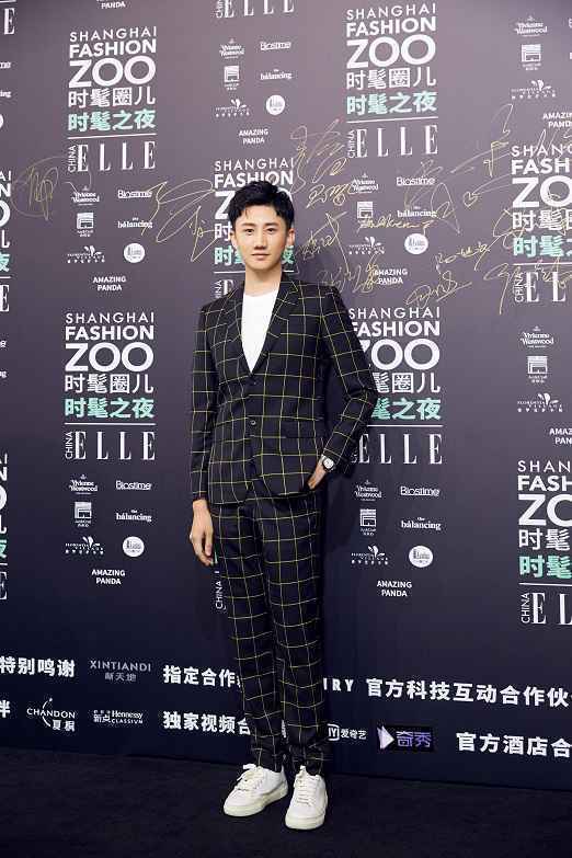 梁振伦出席FASHION ZOO时髦圈儿活动，翩翩绅士精致亮眼