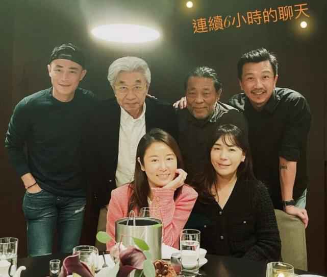 陈意涵携老公探班林心如，两辣妈拼酒友情深厚，杨祐宁忙赚奶粉钱