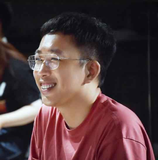 于正说大部分明星月收入几千块