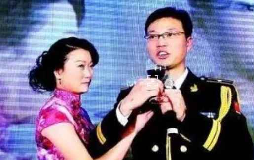 王迅前妻去世