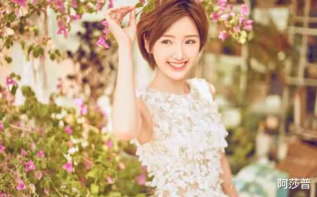 毛晓彤两段感情：一个四年一个五年，为什么好女孩总是被辜负