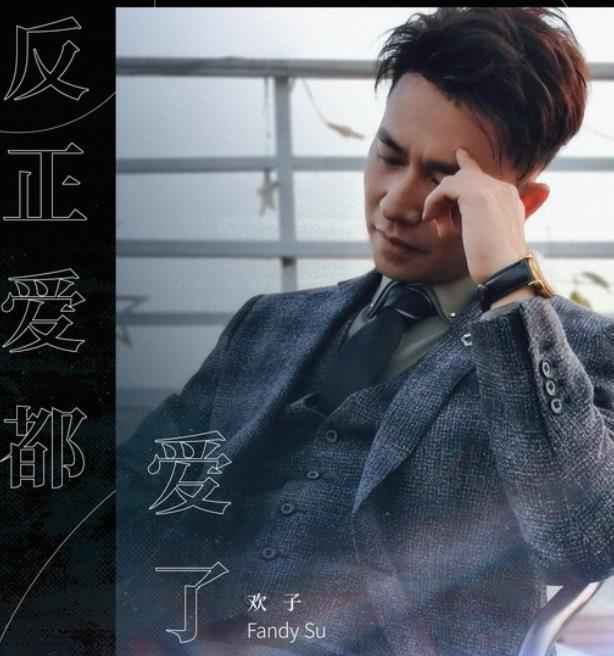 刘雪婧日常写真秀 生活简单布景亦彰显活泼灵气