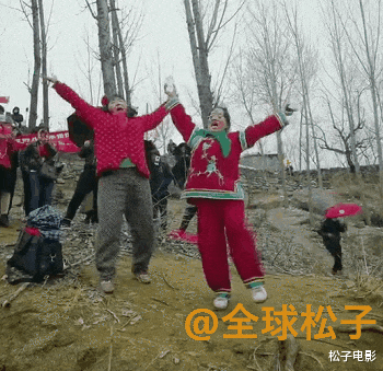 拉面哥爆红成了“照妖镜”，各路奇怪网红齐聚上演“群魔乱舞”