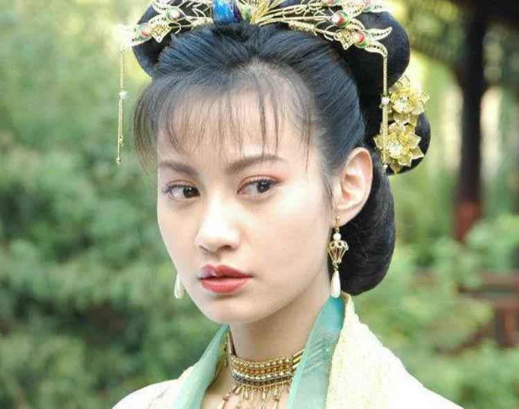 两部堪称团灭的电视剧，一部8主角死了7个，一部只剩下剧名
