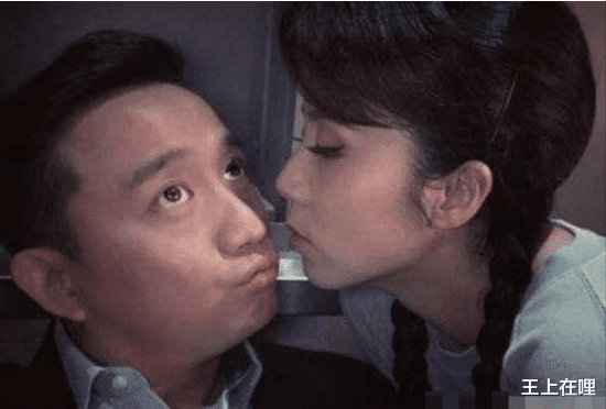 孙莉17岁就被黄磊“骗到手”，学生时代照片曝光，难怪黄磊猴急
