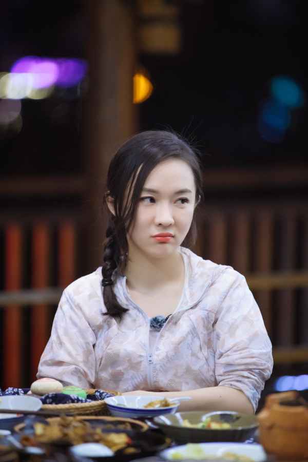 《妻子3》霍思燕唐一菲夜聊表情动容