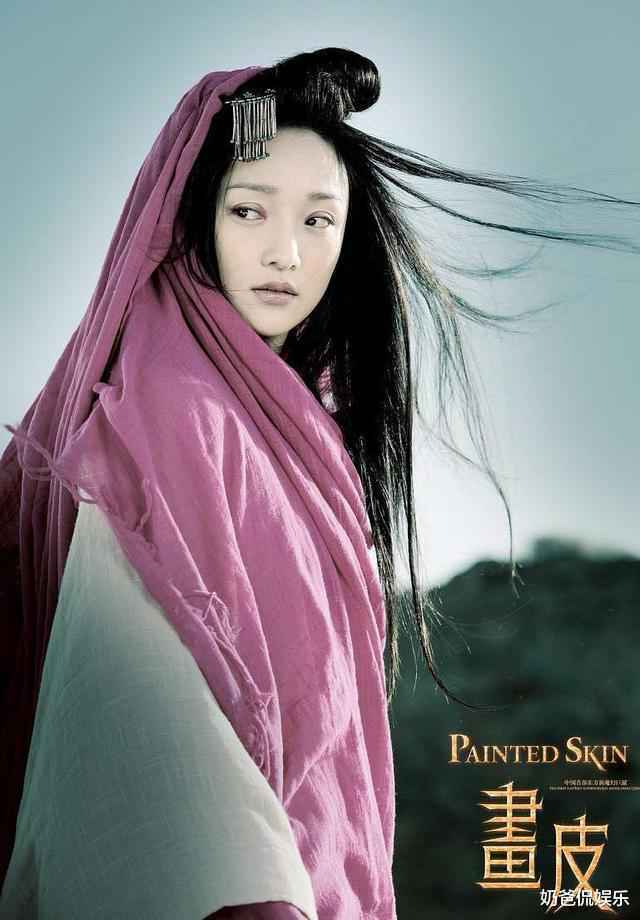 周迅：文艺片女神的称号是她一生的褒奖却也是永远解不开的枷锁，《世间有她》或再次冲击奖项
