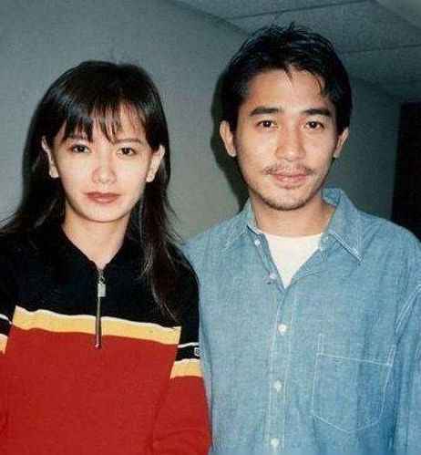 与梁朝伟同居6年分手，独自将儿子抚养长大，如今儿子成她的骄傲